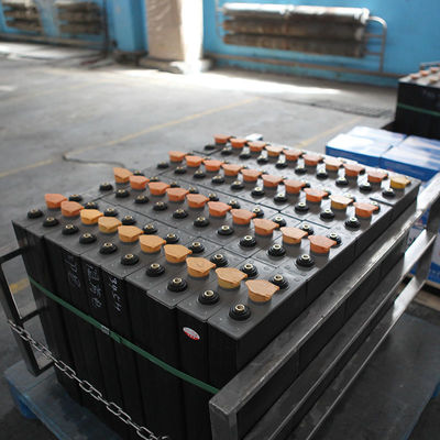 Batterie de traction au plomb 2v 300ah 400ah 500ah 600ah 700ah batteries d'usine de traction de chariot élévateur